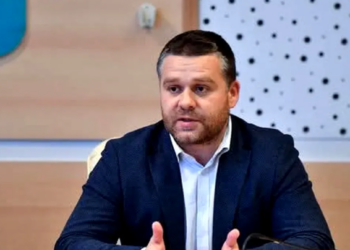 ciprian-ciucu-a-dezvaluit-ce-salariu-are-ca-primar-al-bucurestiului:-daca-nu-esti-ticalos-si-nu-furi,-nu-te-imbogatesti/cineva-m-a-injurat