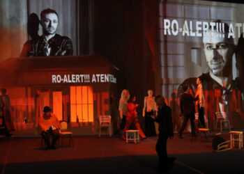 premiera-la-craiova:-iubitul-meu-dusman,-un-spectacol-despre-adevar,-manipulare-si-societatea-de-azi-–-gazeta-de-sud