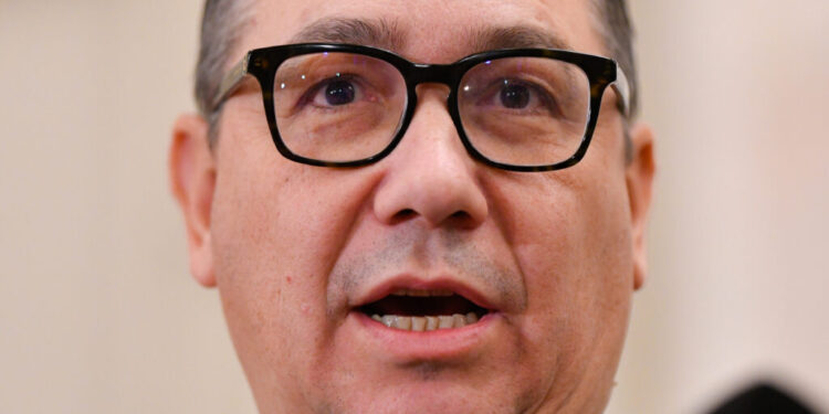 ponta-critica-dublul-standard:-mama-domnului-bolojan-e-extraordinara,-dar-cand-au-luat-o-pe-mama-mea-cu-duba-va-bucurati