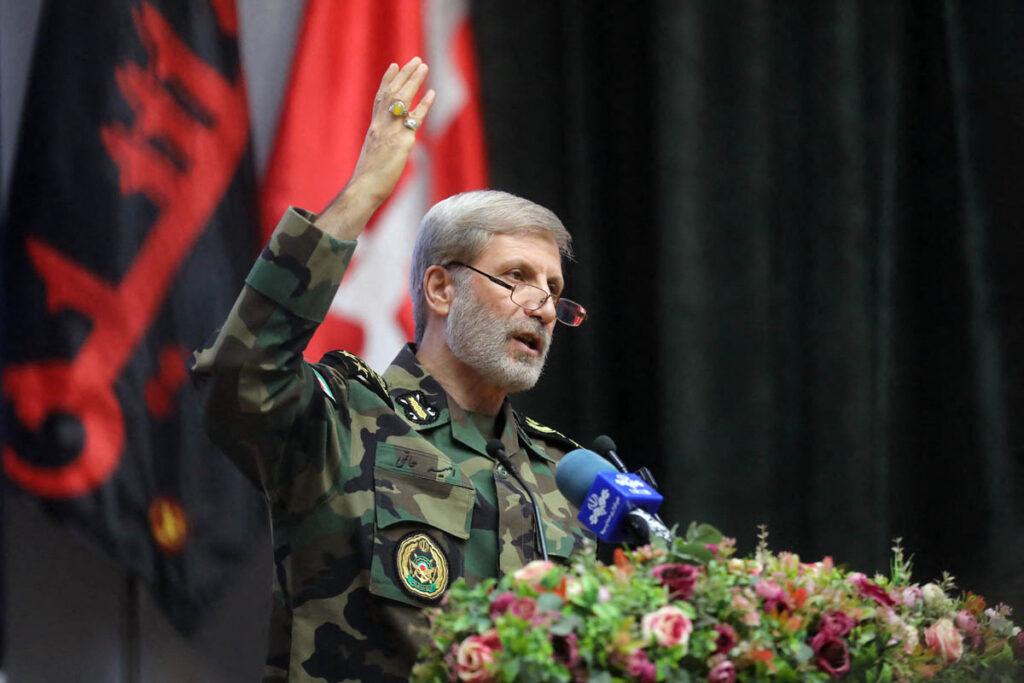 seful-armatei-iraniene-ameninta-cu-represalii-decisive-pentru-moartea-lui-ali-larijani-si-lanseaza-rachete-in-israel-–-hotnews.ro