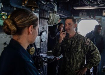 o-operatiune-nato-in-stramtoarea-ormuz,-desfiintata-de-un-general-de-top:-nu-este-momentul-sa-cumperi-un-bilet-la-promotie-pe-titanic-–-hotnews.ro