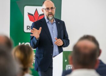 kelemen-hunor:-cred-ca-aceasta-coalitie-va-merge-mai-departe