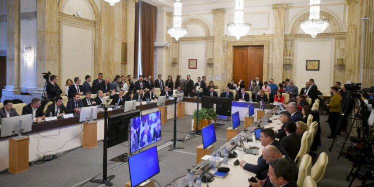 cum-vede-reuters-criza-bugetara-din-romania:-deficit-record,-recesiune-tehnica-si-coalitie-la-limita