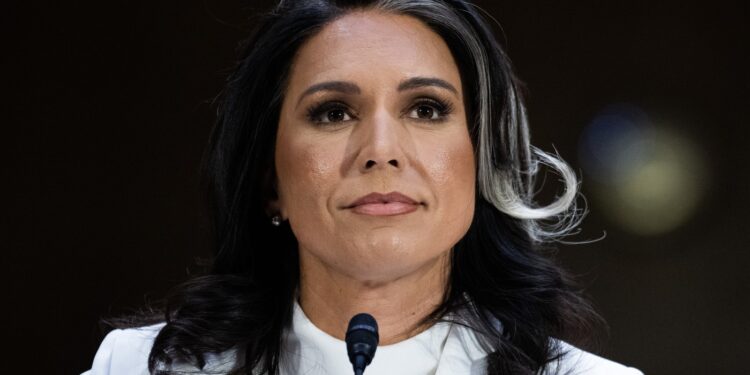 sefa-serviciilor-secrete-americane-spune-ca-iranul-nu-a-incercat-sa-reia-programul-nuclear-dupa-bombardamentele-din-iunie-declaratii-in-contradictie-cu-cele-ale-presedintelui-trump-–-hotnews.ro