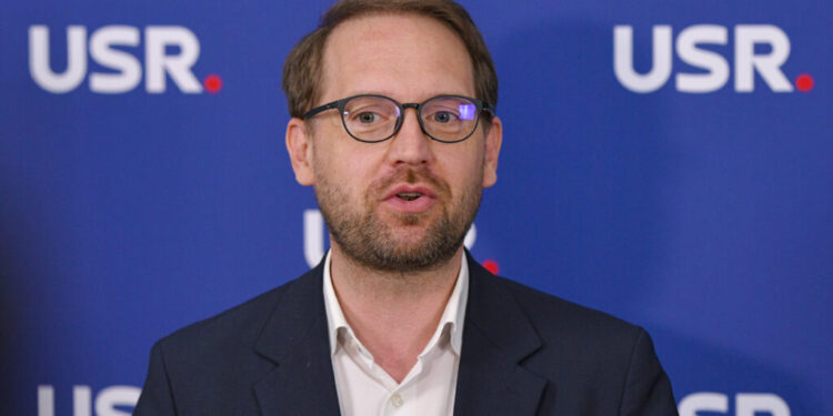 fritz-acuza-psd-ca-blocajul-bugetar-e-pretext-pentru-ruperea-coalitiei