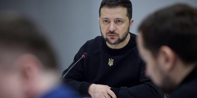 negociatorii-ucraineni-sunt-in-drum-spre-sua-pentru-reluarea-discutiilor-de-pace,-anunta-zelenski-a-fost-o-pauza-in-negocieri,-e-timpul-sa-o-incheiem-–-hotnews.ro