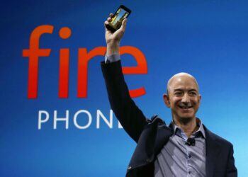 amazon-planuieste-sa-lanseze-un-nou-smartphone,-la-12-ani-dupa-dezastrul-fire-phone-–-hotnews.ro