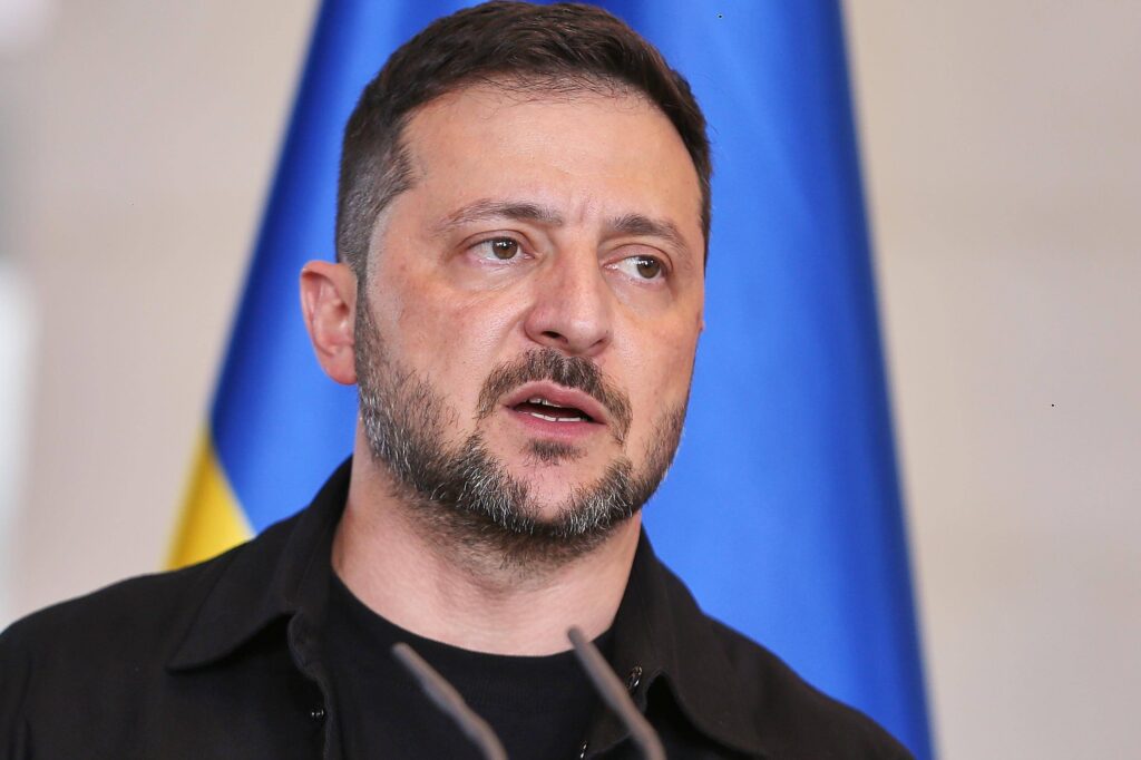 zelenski,-apel-catre-aliati-pe-fondul-noilor-discutii-cu-sua-flota-din-umbra-a-rusiei-nu-trebuie-sa-se-simta-in-siguranta-in-apele-europene-–-hotnews.ro