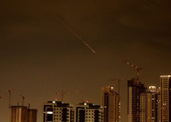 noua-amenintare-a-iranului-la-ultimatumul-lui-trump:-loviti-voi,-lovim-si-noi-–-hotnews.ro