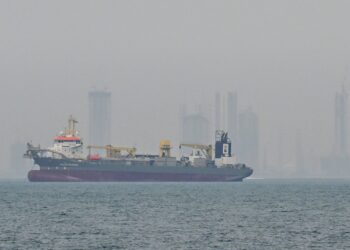 un-stat-din-golf-cere-onu-sa-autorizeze-folosirea-fortei-impotriva-iranului-pentru-deblocarea-stramtorii-ormuz-–-hotnews.ro