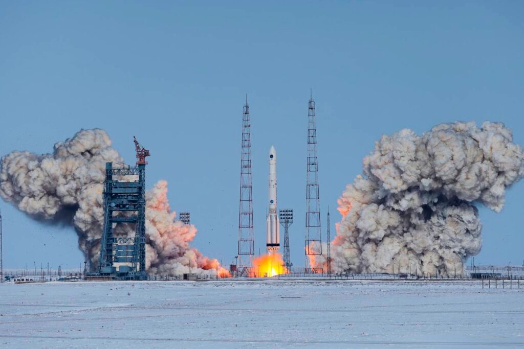 rusia-a-lansat-primii-sateliti-pentru-constelatia-care-sa-rivalizeze-cu-starlink-ul-lui-elon-musk-–-hotnews.ro