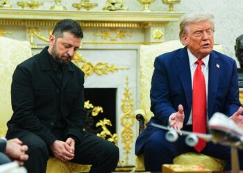 zelenski-dezvaluie-conditia-dureroasa-impusa-ucrainei-de-trump-pentru-a-primi-garantii-de-securitate:-din-pacate,-alege-o-strategie-de-a-pune-mai-multa-presiune-pe-partea-ucraineana-–-hotnews.ro