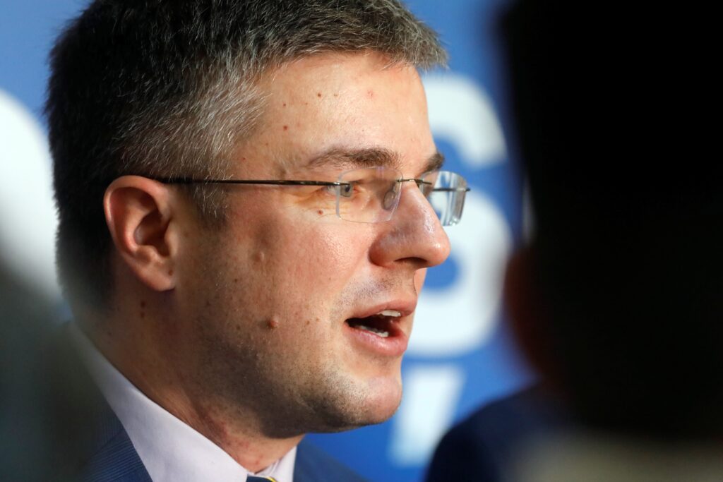 guvernul-pregateste-un-oug-prin-care-statul-poate-interveni-pentru-salvarea-activelor-strategice