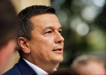 grindeanu-spune-ca-miza-nu-este-schimbarea-lui-bolojan-intrebat-despre-importanta-stabilitatii,-liderul-psd-ofera-un-exemplu-extrem-–-hotnews.ro