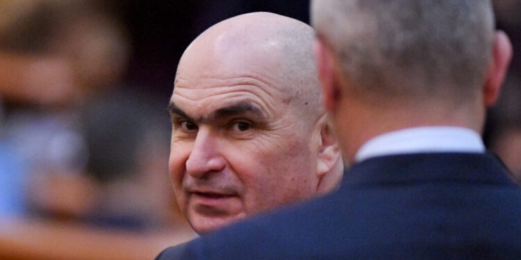 guvernul-va-analiza-noi-masuri-pentru-oprirea-cresterii-pretului-la-carburanti.-bolojan:-foarte-probabil-ne-vom-duce-pe-scaderea-accizelor