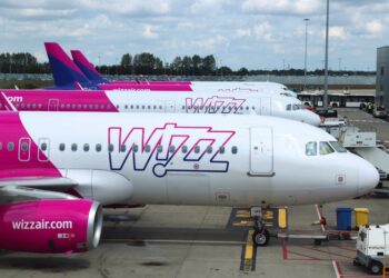 wizz-air-anunta-ca-incepe-retragerea-a-41-de-avioane-–-hotnews.ro