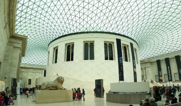 gata-cu-intrarile-gratuite-la-muzeele-din-anglia.-turistii-straini-vor-fi-pusi-sa-plateasca