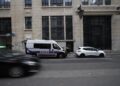 atentat-terorist-dejucat-la-paris,-in-fata-bank-of-america-autorul,-imobilizat-chiar-inainte-sa-declanseze-explozia-–-hotnews.ro