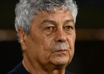 prima-reactie-a-lui-mircea-lucescu-dupa-ce-i-s-a-facut-rau-la-antrenamentul-nationalei-–-hotnews.ro