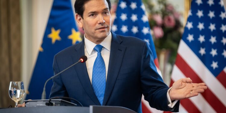 marco-rubio-se-declara-optimist-dupa-discutiile-private-cu-oficiali-iranieni:-exista-fracturi-in-cadrul-ierarhiei-iraniene-–-hotnews.ro