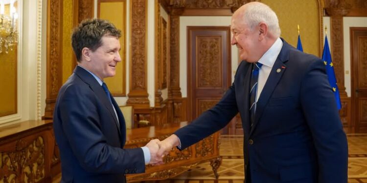 nicusor-dan,-dupa-intalnirea-cu-premierul-alexandru-munteanu:-republica-moldova-poate-conta-permanent-pe-sprijinul-romaniei