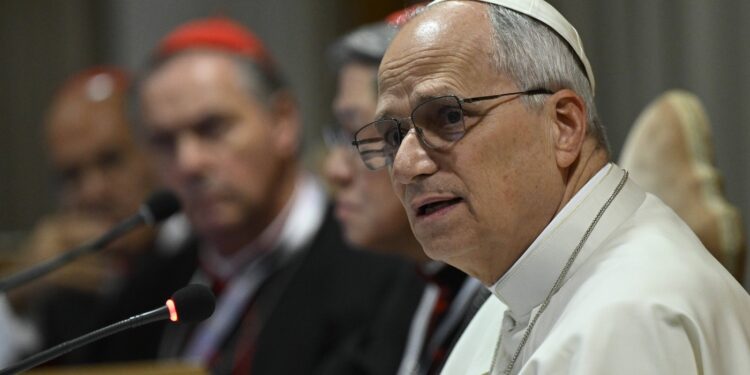 papa-leon,-apel-rar-catre-donald-trump-inaintea-pastelui-sa-speram-ca-el-cauta-o-cale-de-iesire-–-hotnews.ro