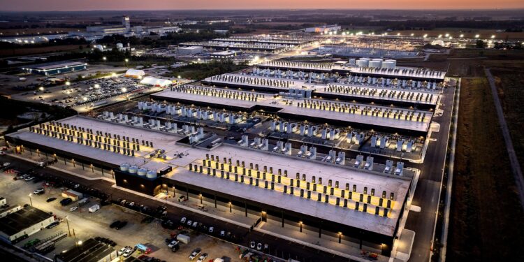 cercetatorii-au-descoperit-un-efect-alarmant-al-centrelor-de-date-masive-necesare-pentru-ai-–-hotnews.ro