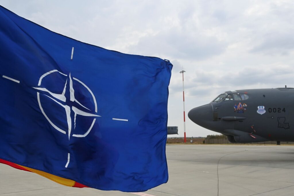 dupa-amenintarea-cu-retragerea-din-nato,-un-lider-european-apropiat-de-trump-i-a-transmis,-la-telefon,-ce-fel-de-alianta-se-contureaza-–-hotnews.ro