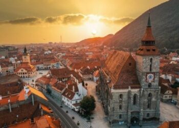 cat-costa-sa-ti-faci-vacanta-de-paste-2026-la-munte.-cele-mai-cautate-destinatii-din-romania-in-luna-aprilie