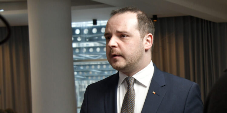 rogobete,-despre-plata-pe-performanta:-va-fi-primita-foarte-greu-in-spitalele-cu-mai-multi-sefi-de-sectie-decat-pacienti