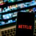 majorarea-preturilor-abonamentelor-la-netflix-s-a-facut-ilegal,-a-decis-un-tribunal-din-italia-clientii-si-ar-putea-primi-banii-inapoi-sumele-pot-ajunge-si-la-500-de-euro-–-hotnews.ro