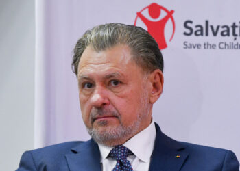 alexandru-rafila-ii-raspunde-lui-vlad-voiculescu:-fuge-de-orice-responsabilitate-si-incearca-sa-lege-situatia-pe-care-chiar-reprezentantii-usr-au-creat-o-de-mine-si-de-echipa-ministerului-sanatatii