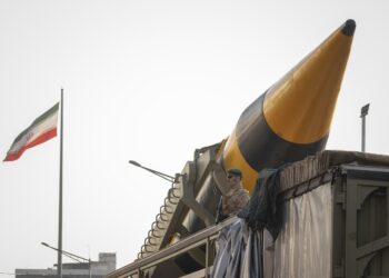 un-avion-american-care-cauta-pilotul-prabusit-a-fost-distrus,-anunta-presa-iraniana-–-hotnews.ro