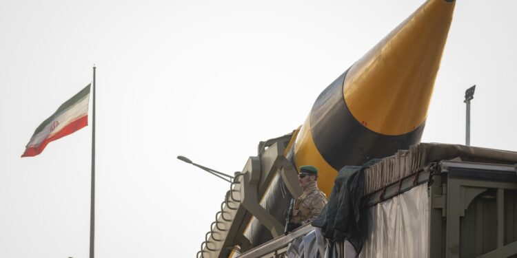 un-avion-american-care-cauta-pilotul-prabusit-a-fost-distrus,-anunta-presa-iraniana-–-hotnews.ro