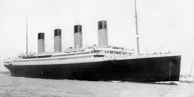 foto-perna-de-pe-barcile-de-salvare-ale-titanicului,-scoasa-la-licitatie-povestea-impresionanta-a-obiectului-–-hotnews.ro