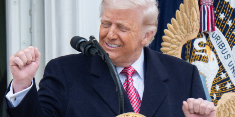 controverse-provocate-de-trump.-ce-a-facut-presedintele-sua-de-paste