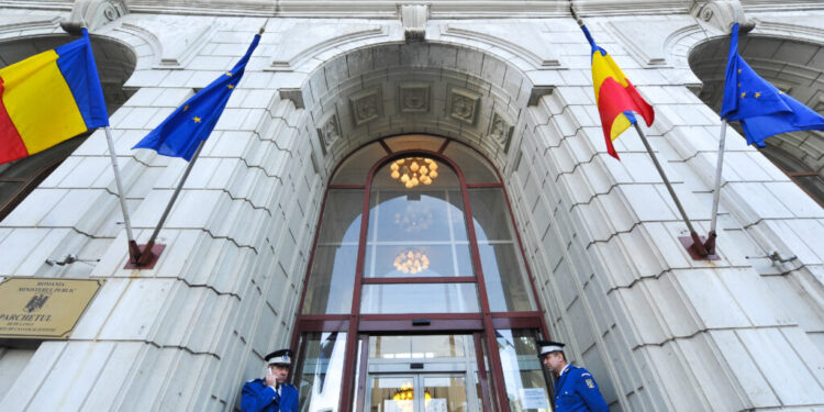 deputat-roman,-trimis-in-judecata-pentru-ca-ar-fi-cerut-oamenilor-sa-arunce-in-aer-institutii-publice-din-bistrita