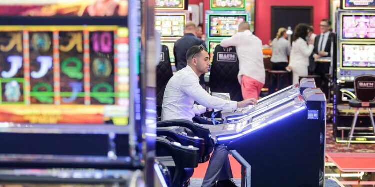orasul-care-nu-vrea-sa-interzica-salile-de-jocuri-de-noroc-care-sunt-masurile-alternative-propuse-–-hotnews.ro