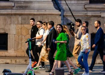 diicot-a-stabilit-ca-inscenarea-din-prezidentialele-2025-a-fost-filmata-de-mihai-cojocaru-si-platita-de-andrei-si-gheorghe-bicuti.-dezvaluirile-procurorilor