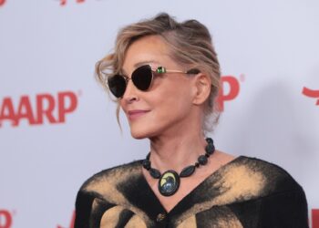 sharon-stone-critica-scenele-erotice-din-filmele-si-serialele-de-azi:-dau-pe-repede-inainte-–-hotnews.ro