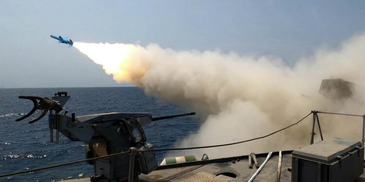 de-ce-iranul-va-iesi-din-conflict-ranit,-dar-mai-puternic-acest-razboi-va-fi-amintit-ca-o-grava-eroare-strategica-a-lui-trump-–-hotnews.ro