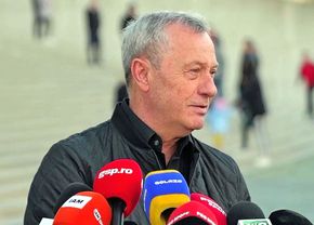 mircea-rednic,-discurs-printre-lacrimi-la-priveghiul-lui-mircea-lucescu:-a-venit-si-mi-a-zis:-cretulica…