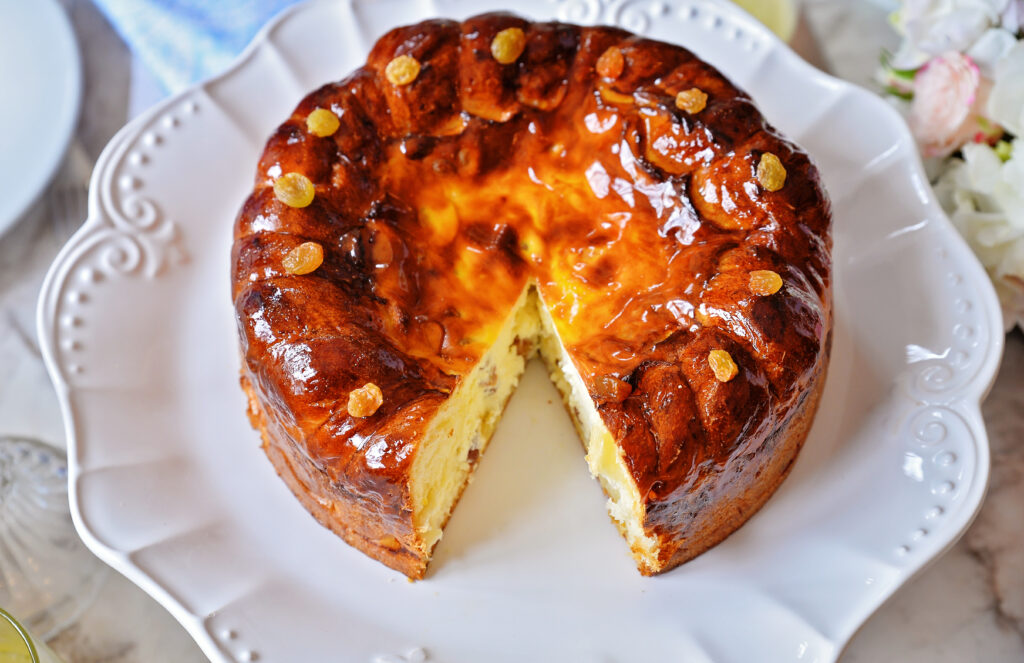 reteta-de-pasca-ingrediente-si-mod-de-preparare-reteta-unui-chef-cofetar:-blat-pufos-de-cozonac,-interior-fin-si-bogat-–-hotnews.ro