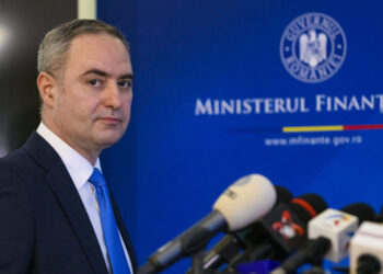 ministrul-finantelor-anunta-digitalizarea-vanzarii-bunurilor-anaf:-nu-vor-mai-fi-pile,-nu-vor-mai-fi-hartii,-nu-vor-mai-fi-intarzieri