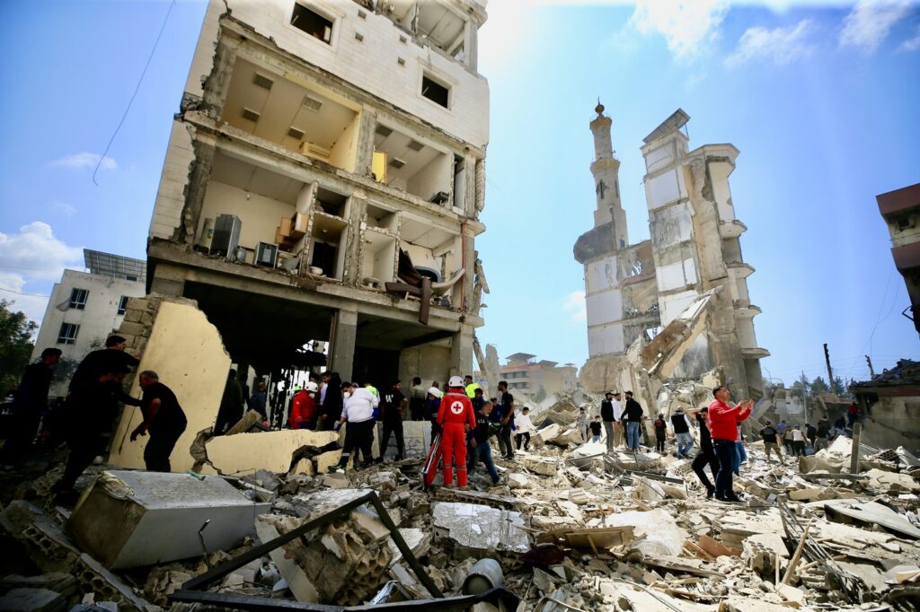 primii-pasi-pentru-negocierea-unei-paci-intre-liban-si-israel-hezbollah-se-opune-initierii-discutiilor-–-hotnews.ro