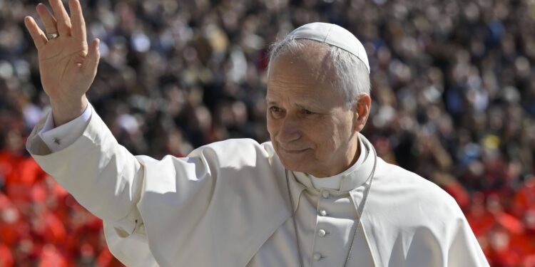 ajunge-cu-razboiul!-critica-virulenta-a-papei-leon-impotriva-conflictelor-si-a-politicienilor-care-le-intretin-–-hotnews.ro