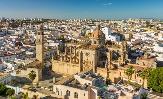 cum-arata-spania-autentica-si-orasul-fara-turisti-descoperit-de-experti-chiar-langa-zonele-de-lux-ale-peninsulei