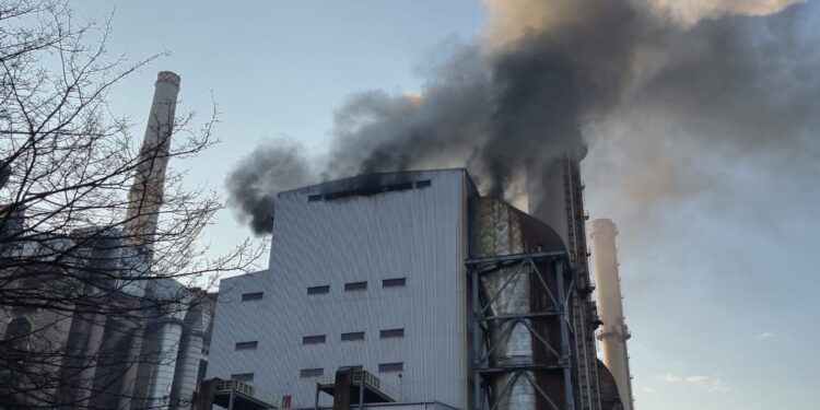 foto-incendiu-la-termocentrala-rovinari-productia-de-energie,-oprita-–-hotnews.ro
