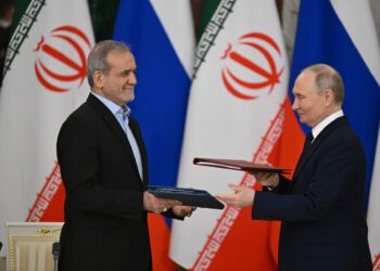 putin-a-discutat-cu-presedintele-iranului-despre-negocierile-cu-sua-oferta-rusa-de-mediere-a-conflictului-–-hotnews.ro