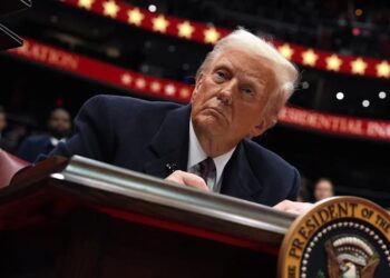 donald-trump-anunta-blocada-stramtorii-ormuz-si-ameninta-cu-interdictia-navelor-care-platesc-taxe-catre-iran-dupa-esecul-negocierilor-cu-iran